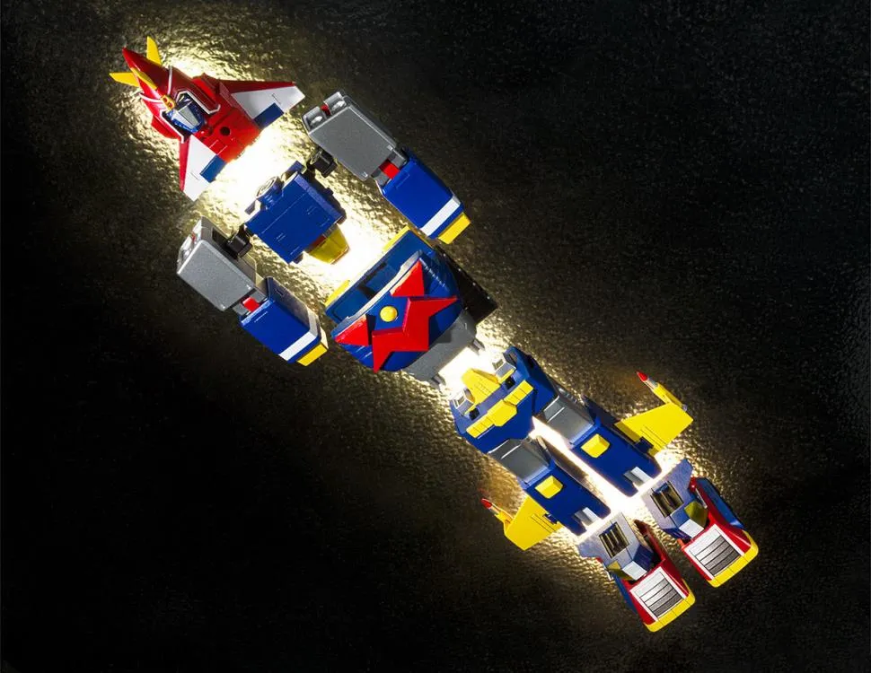 Bandai Shokugan Modeling Project SMP Super Electromagnetic Machine Voltes V (Five) Model Kit