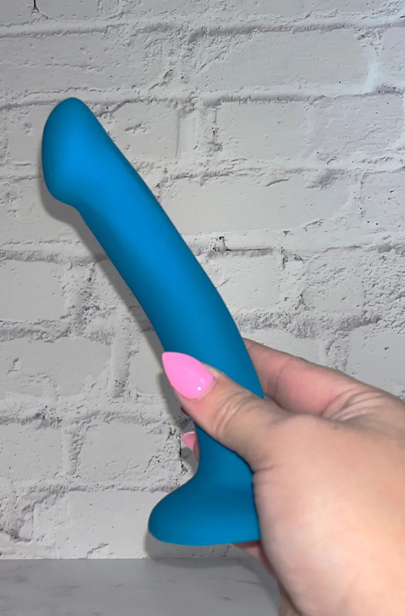 Reina Slim G spot Silicone Dildo