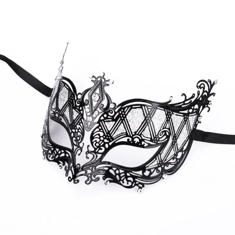 Shaki Enchanting Night Mask
